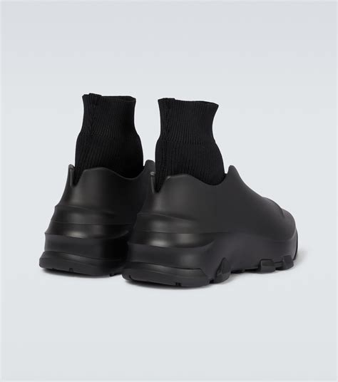 Monumental Mallow hybrid shoes in black 